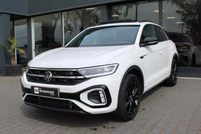 Volkswagen T-Roc (2024) thumbnail 1