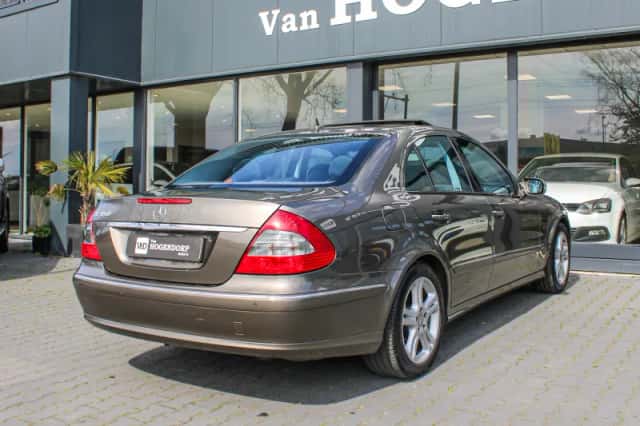 Mercedes-Benz E-Klasse (2007) thumbnail 6