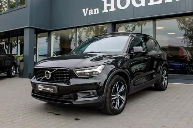 Volvo XC40 (2021) thumbnail 1