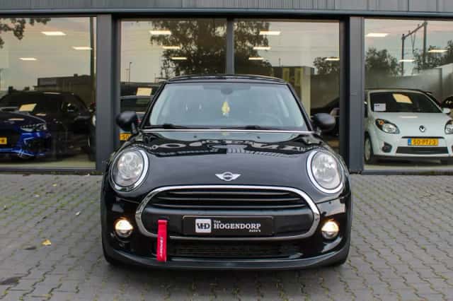 MINI One (2016) thumbnail 2