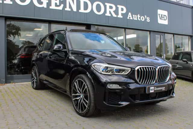 BMW X5 (2019) thumbnail 3