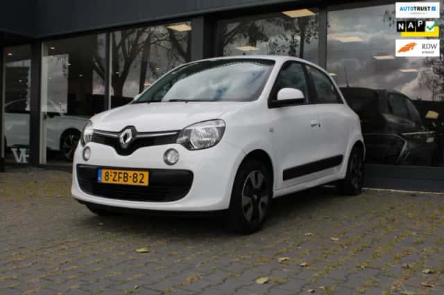 Renault Twingo (2015) thumbnail 1