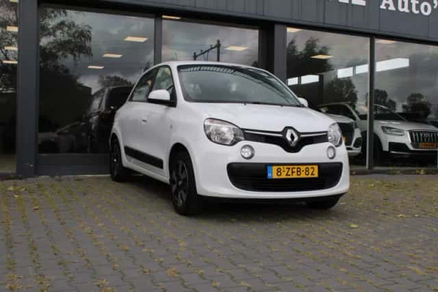 Renault Twingo (2015) thumbnail 3