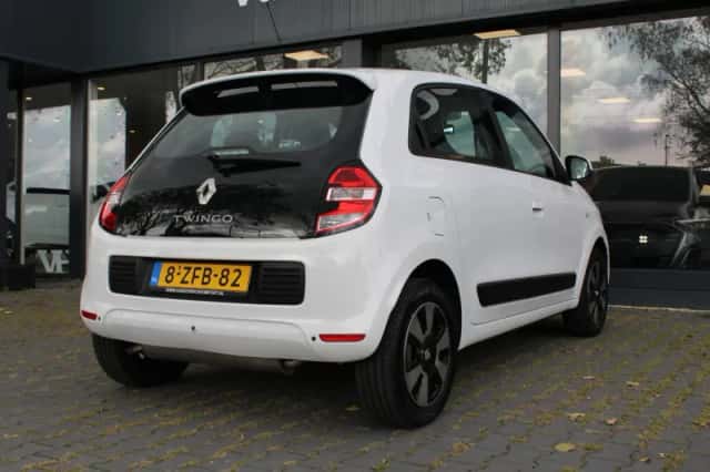Renault Twingo (2015) thumbnail 5