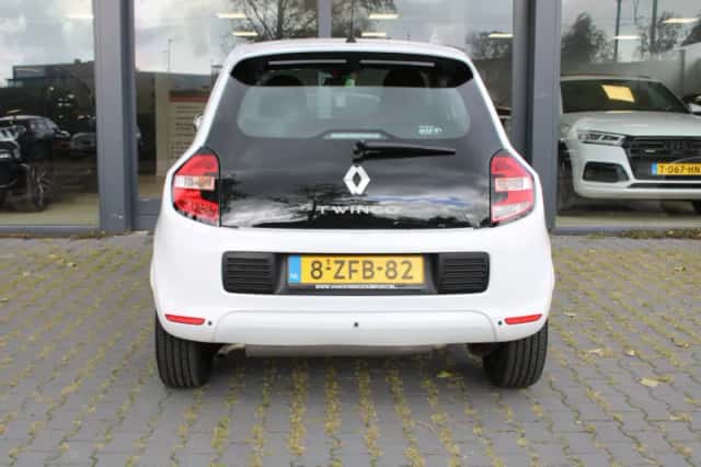 Renault Twingo (2015) thumbnail 6