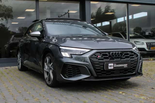 Audi S3 (2023) thumbnail 3