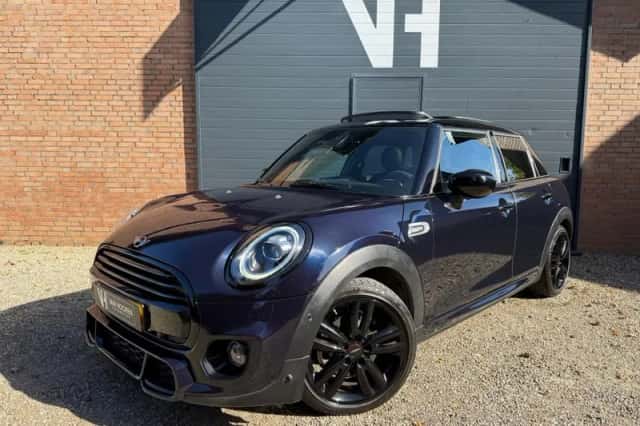 MINI Cooper (2021) thumbnail 1