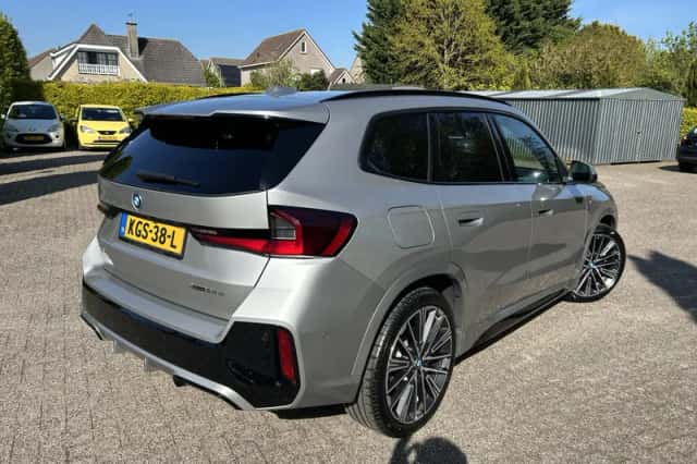 BMW X1 (2025) thumbnail 2