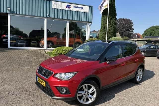SEAT Arona (2019) thumbnail 1