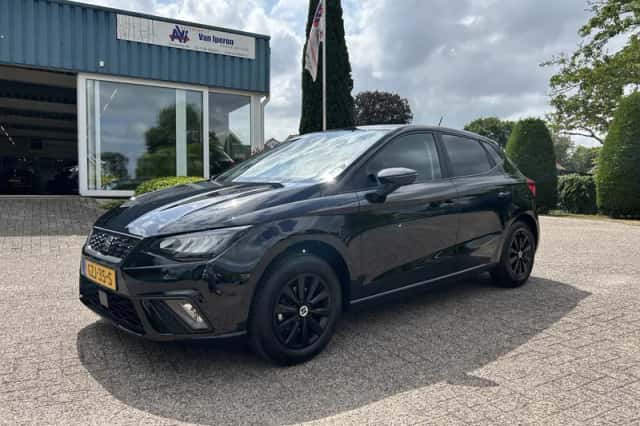 SEAT Ibiza (2025) thumbnail 1