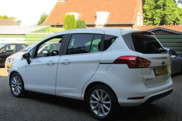 Ford B-Max (2017) thumbnail 5