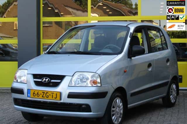 Hyundai Atos (2008) thumbnail 2