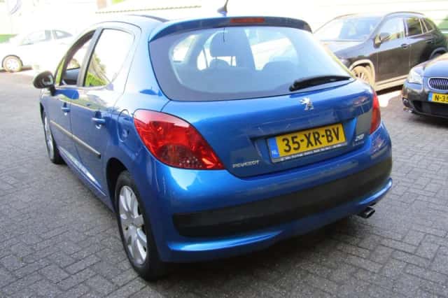 Peugeot 207 (2007) thumbnail 5