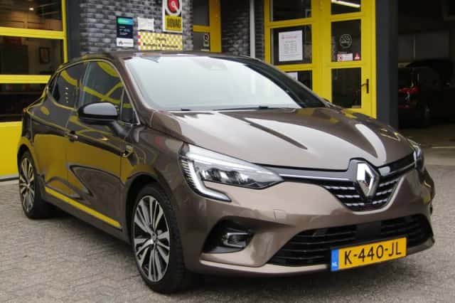 Renault Clio (2020) thumbnail 3