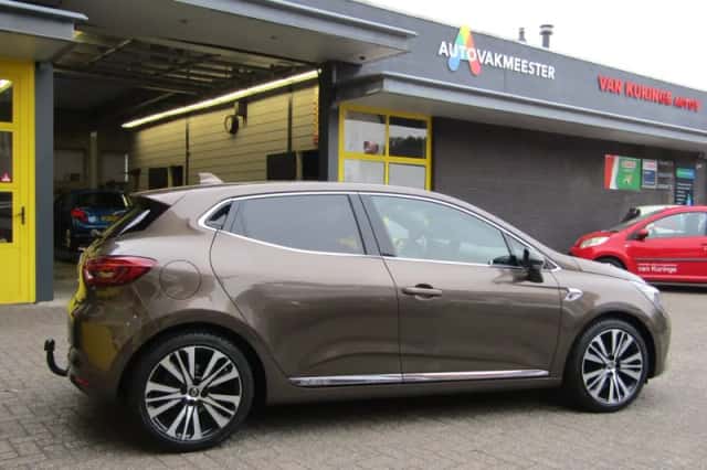 Renault Clio (2020) thumbnail 4