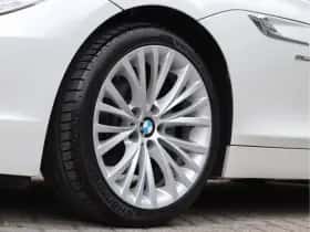 BMW Z4 (2013) thumbnail 12