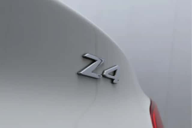BMW Z4 (2013) thumbnail 17