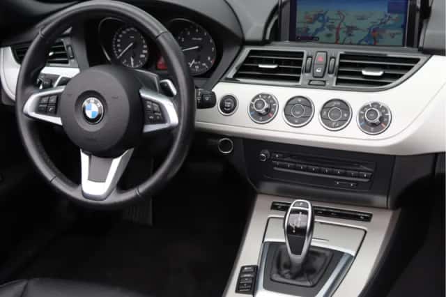 BMW Z4 (2013) thumbnail 21