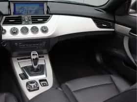 BMW Z4 (2013) thumbnail 23