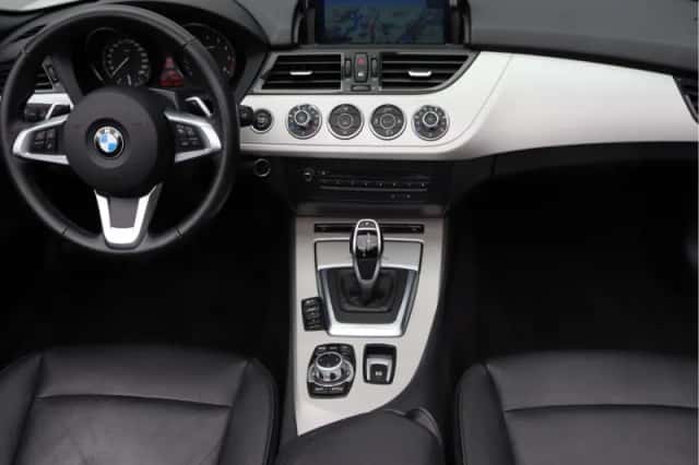 BMW Z4 (2013) thumbnail 4