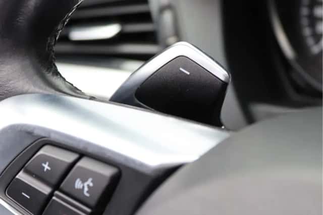 BMW Z4 (2013) thumbnail 31
