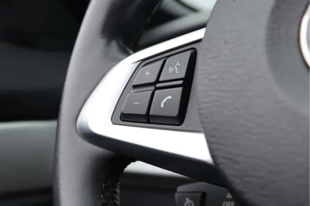 BMW Z4 (2013) thumbnail 33