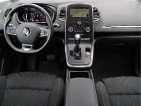Renault Scénic (2018) thumbnail 3