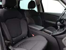 Renault Scénic (2018) thumbnail 22