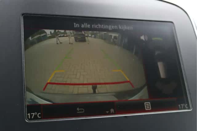 Renault Scénic (2018) thumbnail 45