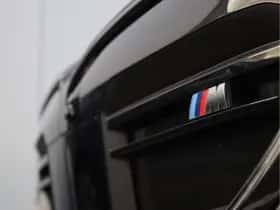 BMW i5 (2023) thumbnail 11
