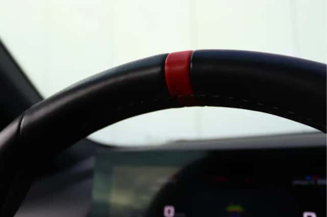 BMW i5 (2023) thumbnail 101