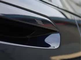 BMW i5 (2023) thumbnail 18