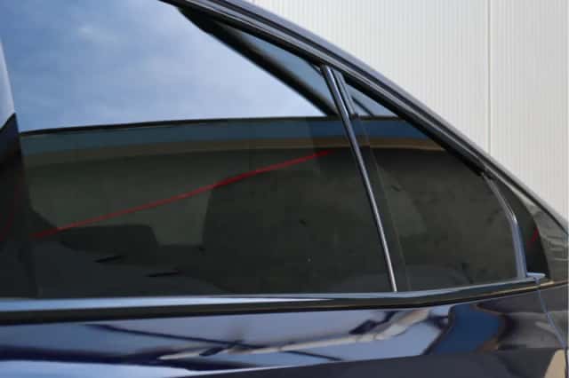 BMW i5 (2023) thumbnail 19