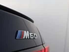 BMW i5 (2023) thumbnail 24
