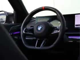BMW i5 (2023) thumbnail 31