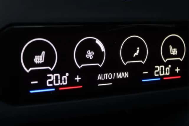 BMW i5 (2023) thumbnail 37