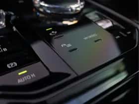 BMW i5 (2023) thumbnail 93