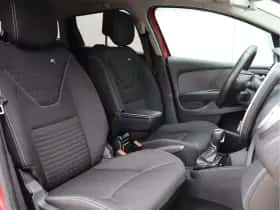 Renault Clio (2016) thumbnail 24