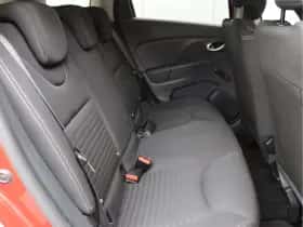 Renault Clio (2016) thumbnail 25
