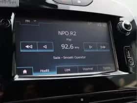 Renault Clio (2016) thumbnail 41