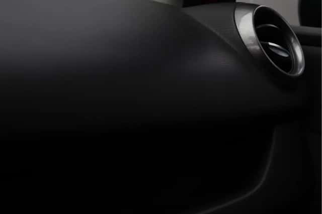 Renault Clio (2016) thumbnail 47