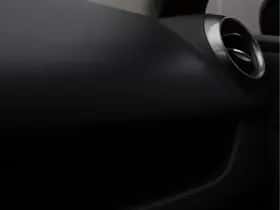 Renault Clio (2016) thumbnail 47