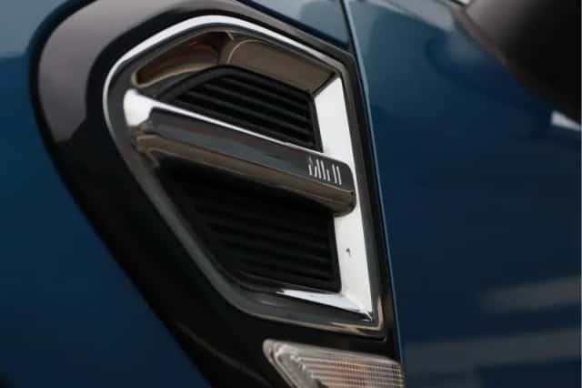 MINI Countryman (2018) thumbnail 13