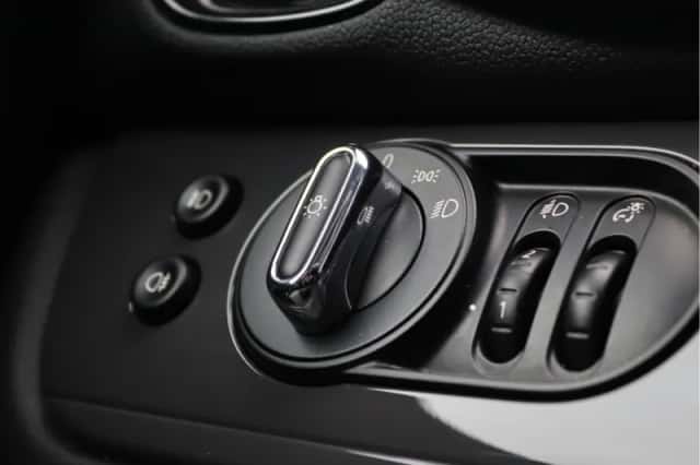 MINI Countryman (2018) thumbnail 30