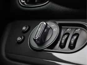 MINI Countryman (2018) thumbnail 30