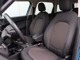 MINI Countryman (2018) thumbnail 4