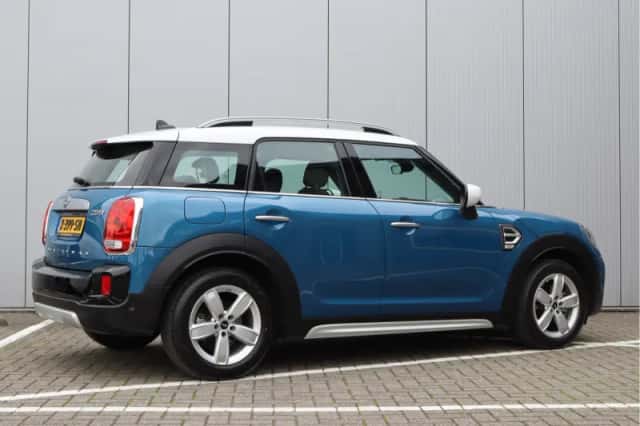 MINI Countryman (2018) thumbnail 5