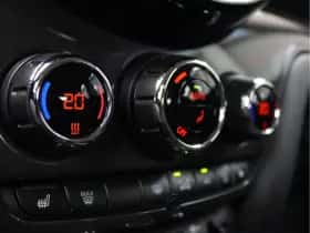 MINI Countryman (2018) thumbnail 44