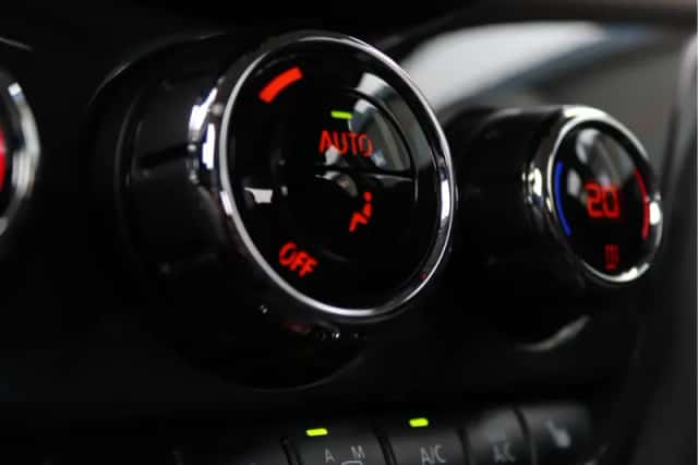 MINI Countryman (2018) thumbnail 45