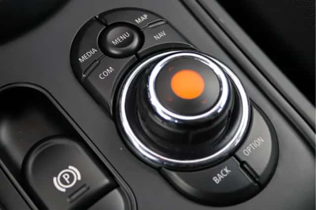 MINI Countryman (2018) thumbnail 53